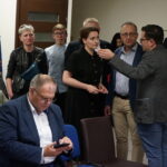 Wieczór wyborczy w sztabie Koalicji Europejskiej / Piotr Kwaśniewski / Radio Kielce