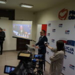 Wieczór wyborczy w sztabie Koalicji Europejskiej / Piotr Kwaśniewski / Radio Kielce