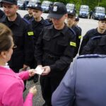 Ślubowanie nowo przyjętych policjantów / Piotr Kwaśniewski / Radio Kielce