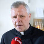 Sympozjum poświęcone dwustuleciu kasaty klasztoru na Świętym Krzyżu. O. Marian Puchała, superior klasztoru na Świętym Krzyżu / Piotr Kwaśniewski / Radio Kielce