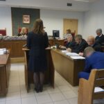 Proces pięciu osób oskarżonych m.in. o przekroczenie uprawnień i korupcję w związku z planami inwestycyjnymi na gruntach gminy Połaniec / Monika Miller / Radio Kielce