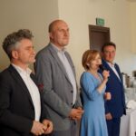 Przyjmo, gmina Miedziana Góra. Konferencja wiceminister Anny Krupki podsumowująca kampanię do PE. Na zdjęciu (od lewej): senator Krzysztof Słoń, Grzegorz Socha - zastępca prezesa Wojewódzkiego Funduszu Ochrony Środowiska i Gospodarki Wodnej w Kielcach, wiceminister Anna Krupka i Wojciech Bugaj / Michał Kita / Radio Kielce