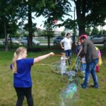 Piknik z okazji Dnia Matki zorganizowany przy Staropolskiej Szkole Wyższej / Iwona Murawska / Radio Kielce