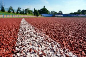 Świętokrzyskie na Fali - Bez Kofeiny - bieganie na stadionie lekkoatletycznym / Stanisław Blinstrub, Krzysztof Żoładek / Radio Kielce