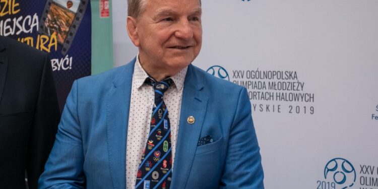 Andrzej Supron, srebrny medalista igrzysk olimpijskich w Moskwie w 1980 roku, obecnie prezes Polskiego Związku Zapaśniczego / XXV Ogólnopolska Olimpiada Młodzieży w Sportach Halowych Świętokrzyskie 2019