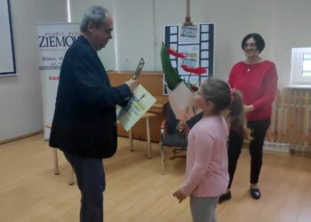 Studio Filmów Rysunkowych w Bielsku Białej zostało uhonorowane statuetką „Filmowego Ziemowita”. Nagrodę odebrał dyrektor studia Andrzej Orzechowski / Izabela Mortas / Radio Kielce