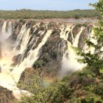 Scyzoryki wzdłuż Afryki / L. Pisarski, K. Skoczek, J. Słowak, Sz. Flak, W. Matejczuk