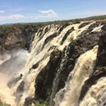 Scyzoryki wzdłuż Afryki / L. Pisarski, K. Skoczek, J. Słowak, Sz. Flak, W. Matejczuk