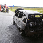 Kielce. Pożar auta na węźle "Kielce Zachód" / Jarosław Kubalski / Radio Kielce