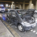 Kielce. Pożar auta na węźle "Kielce Zachód" / Jarosław Kubalski / Radio Kielce