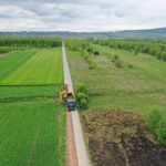 Demontaż asfaltu na jednej z szos w Górnie / Jarosław Kubalski / Radio Kielce