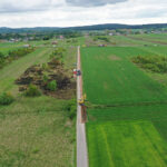 Demontaż asfaltu na jednej z szos w Górnie / Jarosław Kubalski / Radio Kielce