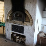 Buskie Dni Otwarte dla Turystyki 2019. Zwiedzanie kościoła świętego Brata Alberta w Busku-Zdroju oraz dzielenie się podpłomykami / Marta Gajda / Radio Kielce