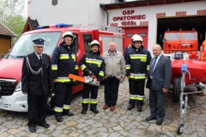 Opatowiec. Gminny Dzień Strażaka i przekazanie sprzętu dla OSP / Marta Gajda / Radio Kielce