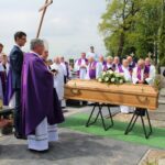 Działoszyce. Uroczystości pogrzebowe księdza Daniela Kaziorskiego / Marta Gajda / Radio Kielce