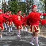 Nowa formacja mażoretek w Busku-Zdroju / Marta Gajda / Radio Kielce