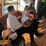 Sandomierz. Majówka na statku z biskupem Nitkiewiczem / Grażyna Szlęzak - Wójcik / Radio Kielce