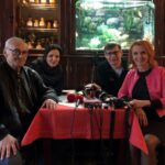 Sandomierz. Festiwal Filmów - Spotkań Niezwykłych. Na zdjęciu (od lewej): Janusz Kondratiuk, Bożena Stachura, Stanisław Blinstrub i Grażyna Szlęzak - Wójcik / Radio Kielce