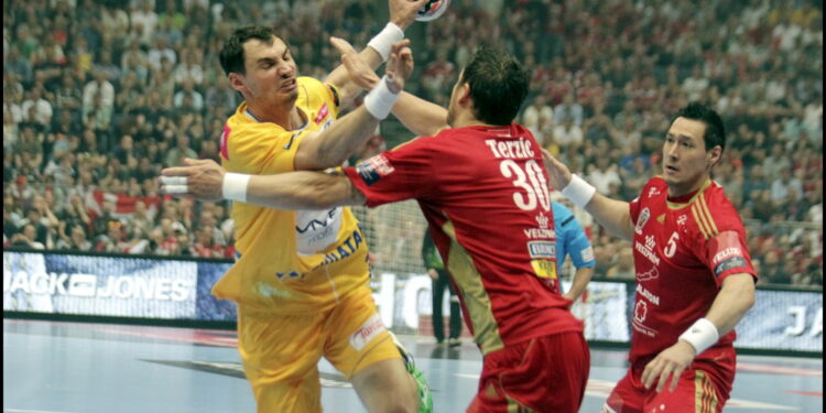 29.05.2016. Final Four Ligi Mistrzów. Mecz Vive Tauron Kielce - MVM Veszprem. Krzysztof Lijewski / Jarosław Kubalski / Radio Kielce