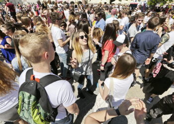 18.05.2017 Kielce. Juwenalia. Korowód studencki. / Jarosław Kubalski / Radio Kielce