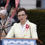 02.05.2019 Kielce. Dzień Flagi. Uroczystości na Rynku. Wojewoda Agata Wojtyszek / Jarosław Kubalski / Radio Kielce