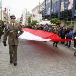 03.05.2019 Kielce. Obchody rocznicy uchwalenia Konstytucji 3 Maja. Defilada ulicą Sienkiewicza / Jarosław Kubalski / Radio Kielce