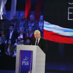Regionalna konwencja PiS przed wyborami do Parlamentu Europejskiego. Na zdjęciu prezes PiS Jarosław Kaczyński / Jarosław Kubalski / Radio Kielce