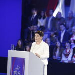 Regionalna konwencja PiS przed wyborami do Parlamentu Europejskiego. Na zdjęciu wicepremier Beata Szydło / Jarosław Kubalski / Radio Kielce