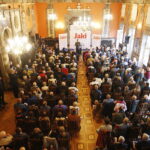 21.05.2019 Kielce.Wiceminister sprawiedliwości i kandydat na europosła Patryk Jaki spotkał się z mieszkańcami w WDK / Jarosław Kubalski / Radio Kielce