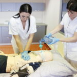 23.05.2019 Kielce. Wyższa Szkoła Ekonomii, Prawa i Nauk Medycznych. Otwarcie Centrum Symulacji Medycznych. Fantomy / Jarosław Kubalski / Radio Kielce