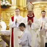 25.05.2019 Kielce. Katedra. Świecenia kapłańskie. Biskup Jan Piotrowski / Jarosław Kubalski / Radio Kielce