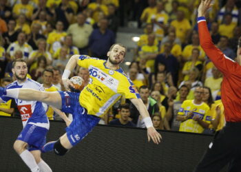 25.05.2019 Kielce. PGNiG Superliga. Mecz finałowy PGE Vive Kielce - Orlen Wisła Płock. Arciom Karaliok / Jarosław Kubalski / Radio Kielce