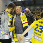 25.05.2019 Kielce. PGNiG Superliga. PGE Vive Kielce zostało po raz 16 mistrzem Polski. Piłkarze i kibice cieszą się ze zwycięstwa / Jarosław Kubalski / Radio Kielce