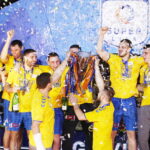 25.05.2019 Kielce. PGNiG Superliga. PGE Vive Kielce zostało po raz 16 mistrzem Polski. Piłkarze i kibice cieszą się ze zwycięstwa / Jarosław Kubalski / Radio Kielce