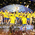 25.05.2019 Kielce. PGNiG Superliga. PGE Vive Kielce zostało po raz 16 mistrzem Polski. Piłkarze i kibice cieszą się ze zwycięstwa / Jarosław Kubalski / Radio Kielce