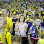 25.05.2019 Kielce. PGNiG Superliga. PGE Vive Kielce zostało po raz 16 mistrzem Polski. Piłkarze i kibice cieszą się ze zwycięstwa / Jarosław Kubalski / Radio Kielce