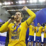 25.05.2019 Kielce. PGNiG Superliga. PGE Vive Kielce zostało po raz 16 mistrzem Polski. Piłkarze i kibice cieszą się ze zwycięstwa / Jarosław Kubalski / Radio Kielce
