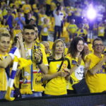 25.05.2019 Kielce. PGNiG Superliga. PGE Vive Kielce zostało po raz 16 mistrzem Polski. Piłkarze i kibice cieszą się ze zwycięstwa / Jarosław Kubalski / Radio Kielce