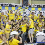 25.05.2019 Kielce. PGNiG Superliga. PGE Vive Kielce zostało po raz 16 mistrzem Polski. Piłkarze i kibice cieszą się ze zwycięstwa / Jarosław Kubalski / Radio Kielce