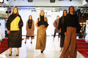 26.05.2019 Kielce. Off Fashion. Pokaz mody w Galerii Echo / Jarosław Kubalski / Radio Kielce