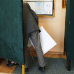 26.05.2019 Kielce. Wybory do europarlamentu. Komisja wyborcza nr 81 / Jarosław Kubalski / Radio Kielce