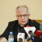 28.05.2019 Kielce. Konferencja prasowa w kurii biskupiej. Biskup Jan Piotrowski / Jarosław Kubalski / Radio Kielce