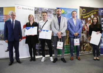 27.05.2019 Kielce. PŚk. Przedsiębiorcy i Kielecki Park Technologiczny nagrodzili najlepszych autorów prac dyplomowych z Politechniki Świętokrzyskiej / Jarosław Kubalski / Radio Kielce