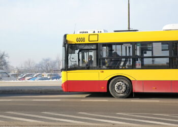 Autobusy, kierowcy autobusów / Marzena Mąkosa / Radio Kielce