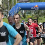 Piekoszów. Bieg „Z flagą w ręku” / Marzena Mąkosa / Radio Kielce