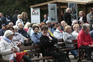 Retro Piknik w Parku Miejskim / Marzena Mąkosa / Radio Kielce