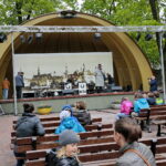 Retro Piknik w parku miejskim / Marzena Mąkosa / Radio Kielce