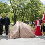 Odsłonięcie Ławeczki Andrzeja Koziei / Marzena Mąkosa / Radio Kielce