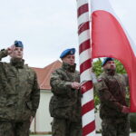 Wręczenie broni elewom w Centrum Przygotowań do Misji Zagranicznych w Kielcach / Marzena Mąkosa / Radio Kielce