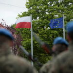 Wręczenie broni elewom w Centrum Przygotowań do Misji Zagranicznych w Kielcach / Marzena Mąkosa / Radio Kielce